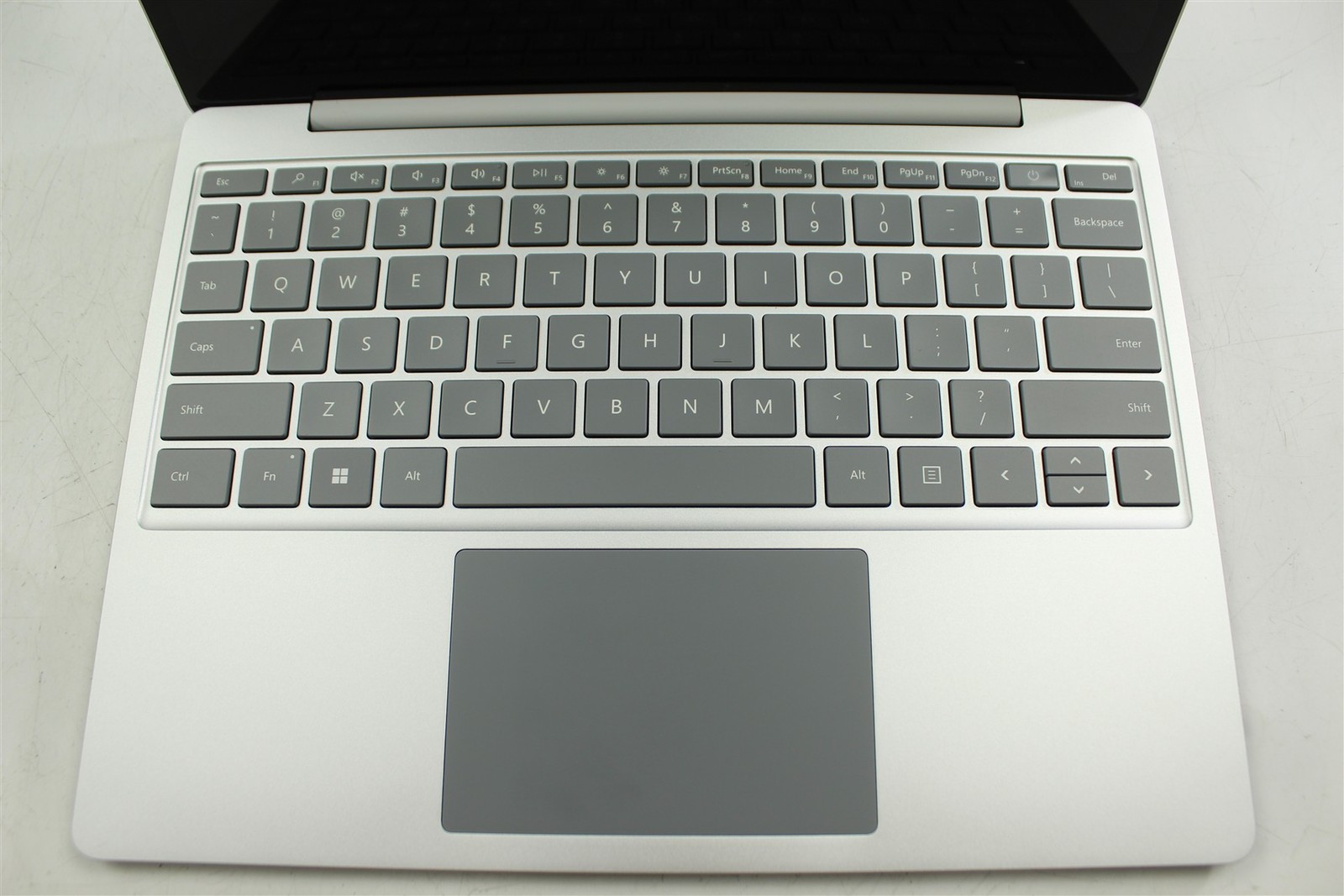 Microsoft Surface Laptop Go 2 2013 12.4″ i5-1135G7 256GB SSD 16GB RAM W11H