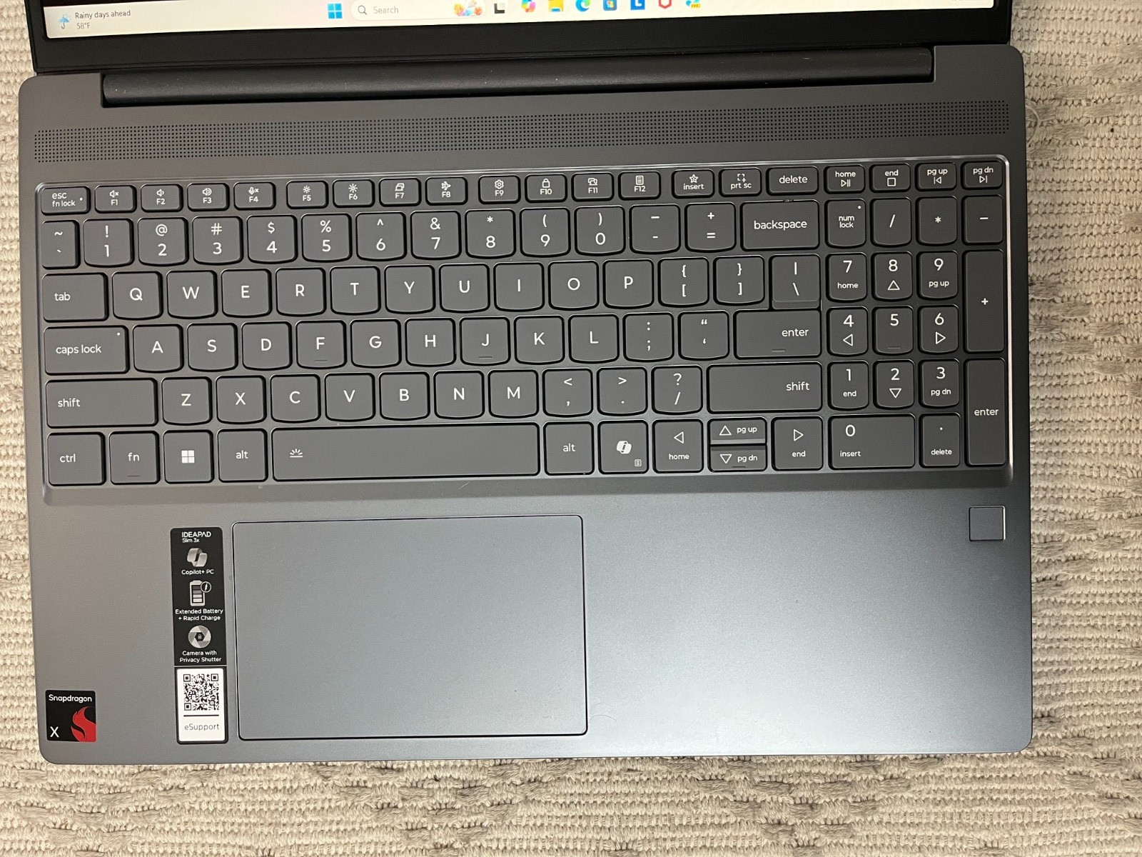 Display Issue – Lenovo IdeaPad Slim 3x 15.3″ Snapdragon X 16GB 1TB 83N30010US
