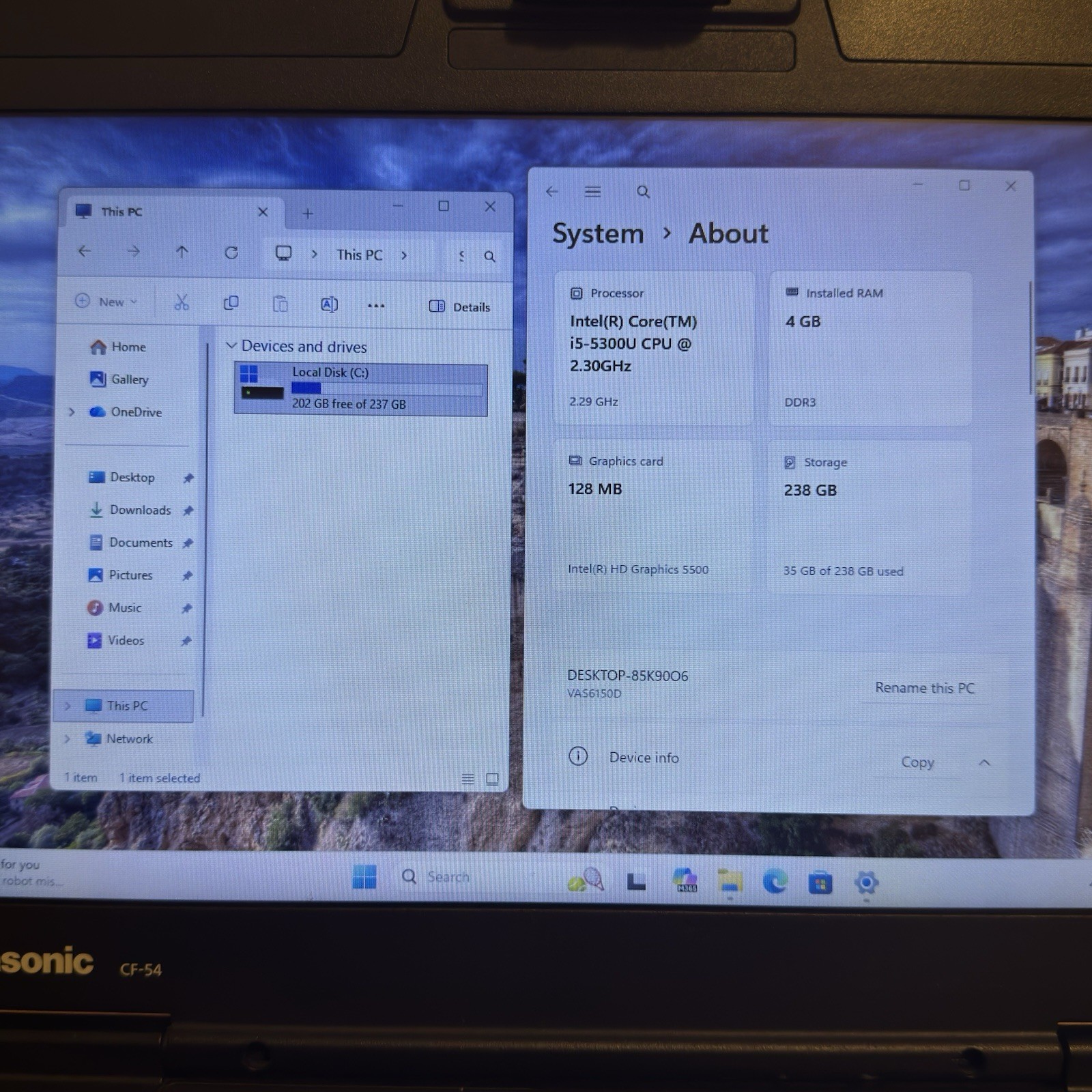 Panasonic Toughbook CF-54 MK1 14″ Laptop (i5, 4GB RAM, 256GB) Dual Fischer USB