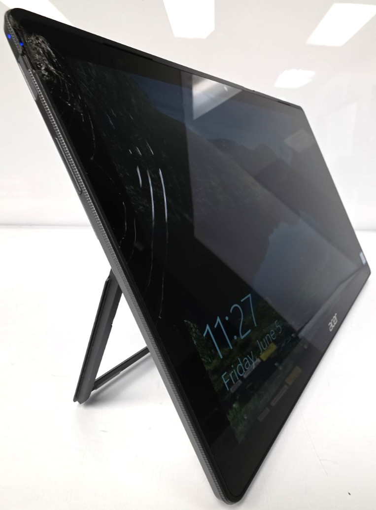 Acer Switch 5| Intel Core i3-7130U| 4GB RAM| 128GB SSD| Win 10 Pro| CS