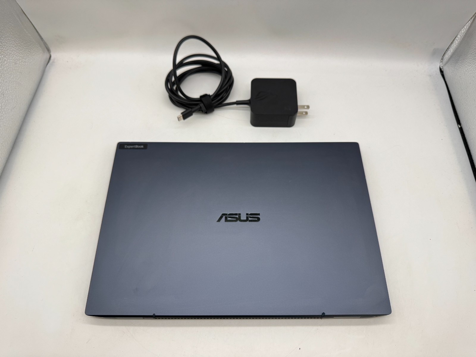 ASUS ExpertBook B5302CE 13.3″ FHD Laptop intel i5-1135G7 16GB 512GB SSD Win11Pro
