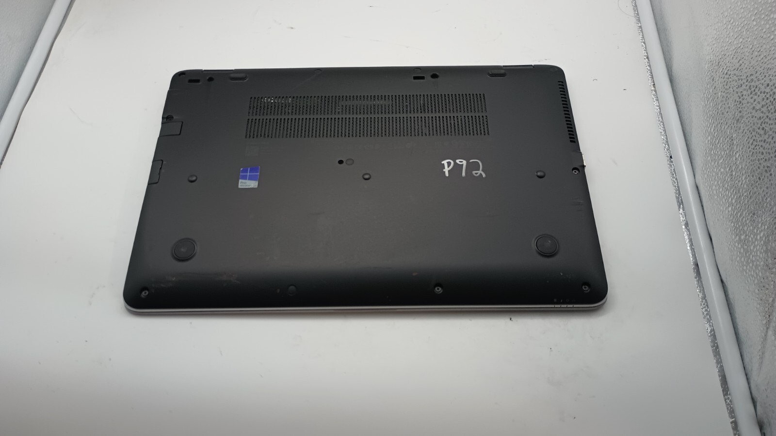 EliteBook 850 G4(12268-45)w/charger.i5-7200U.8GB.256GB SDD.15.6″FHD.W11