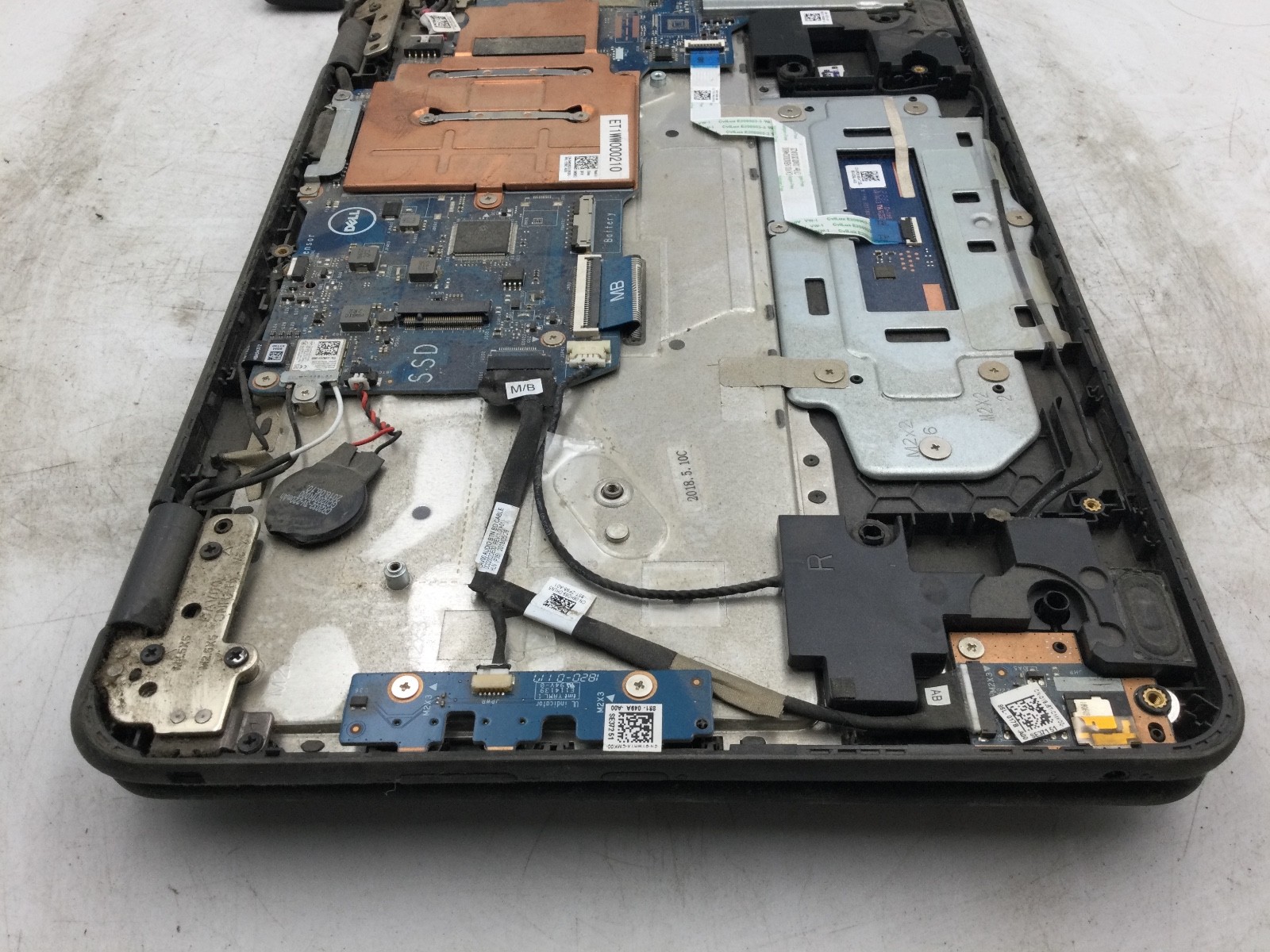 DELL LATITUDE 3189 – FOR PARTS – INTEL PENTIUM – 4GB RAM – 11″ – READ DESC – BB