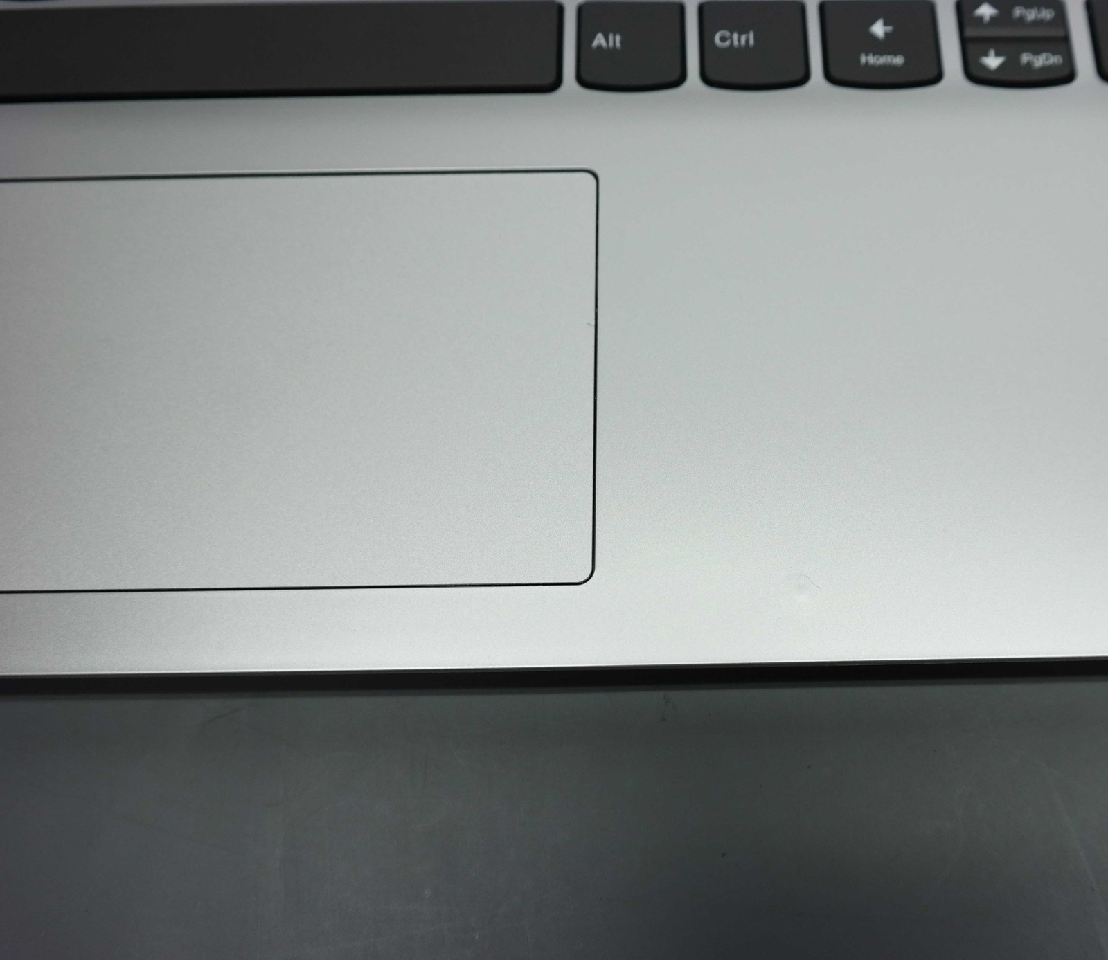 Lenovo IdeaPad 1i 14″ Celeron N4020 4GB 64GB Cloud Grey