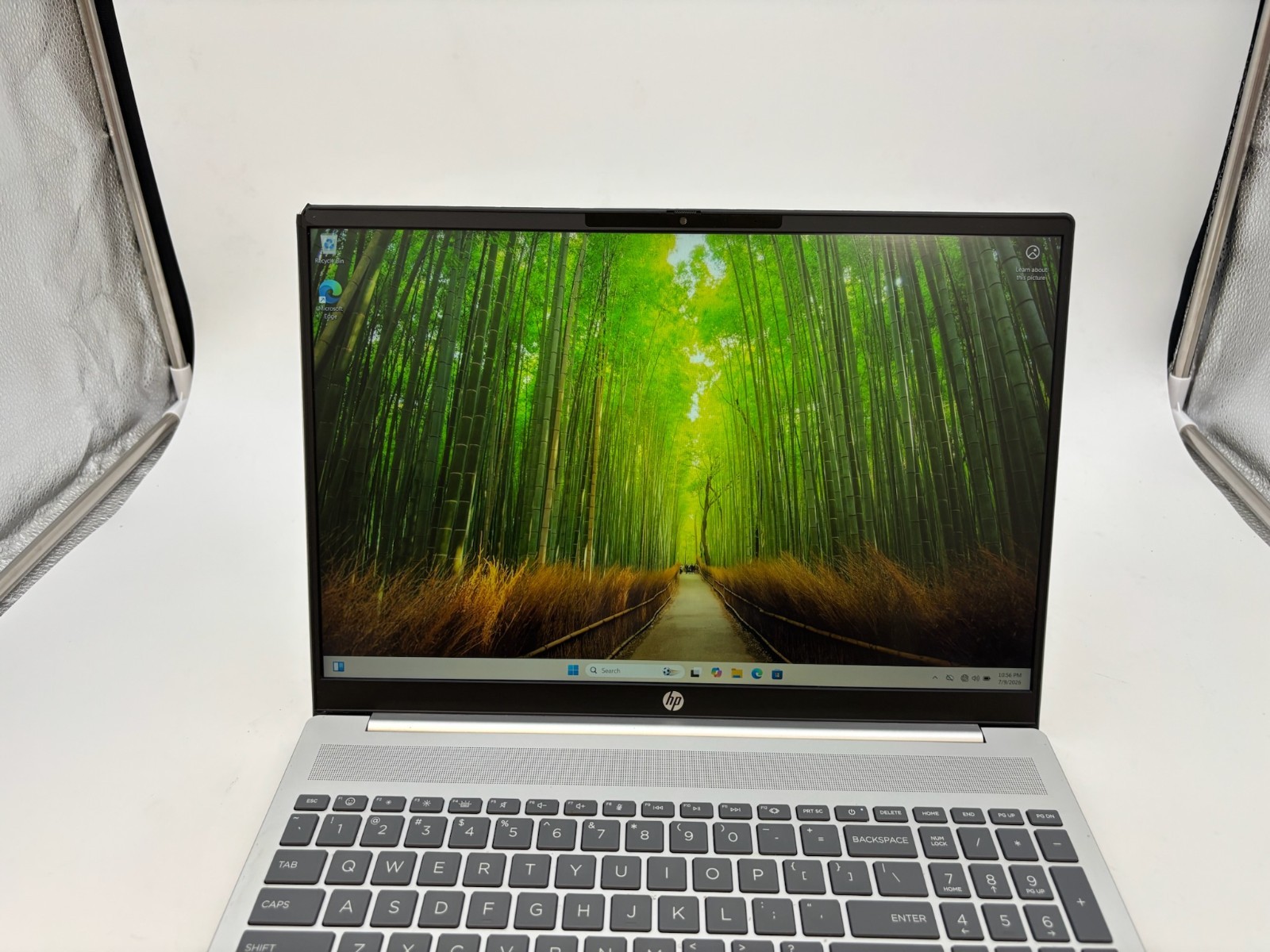 HP Pavilion 16-af0010nr 16″ 512 GB SSD 8 GB RAM Ultra 5 125U Windows 11 Home