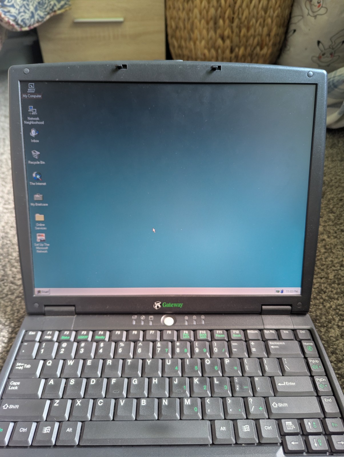 Gateway Solo 5300 Laptop Lot of 2 Wi-Fi Card, Charger, 512MB Ram, Floppy, CD