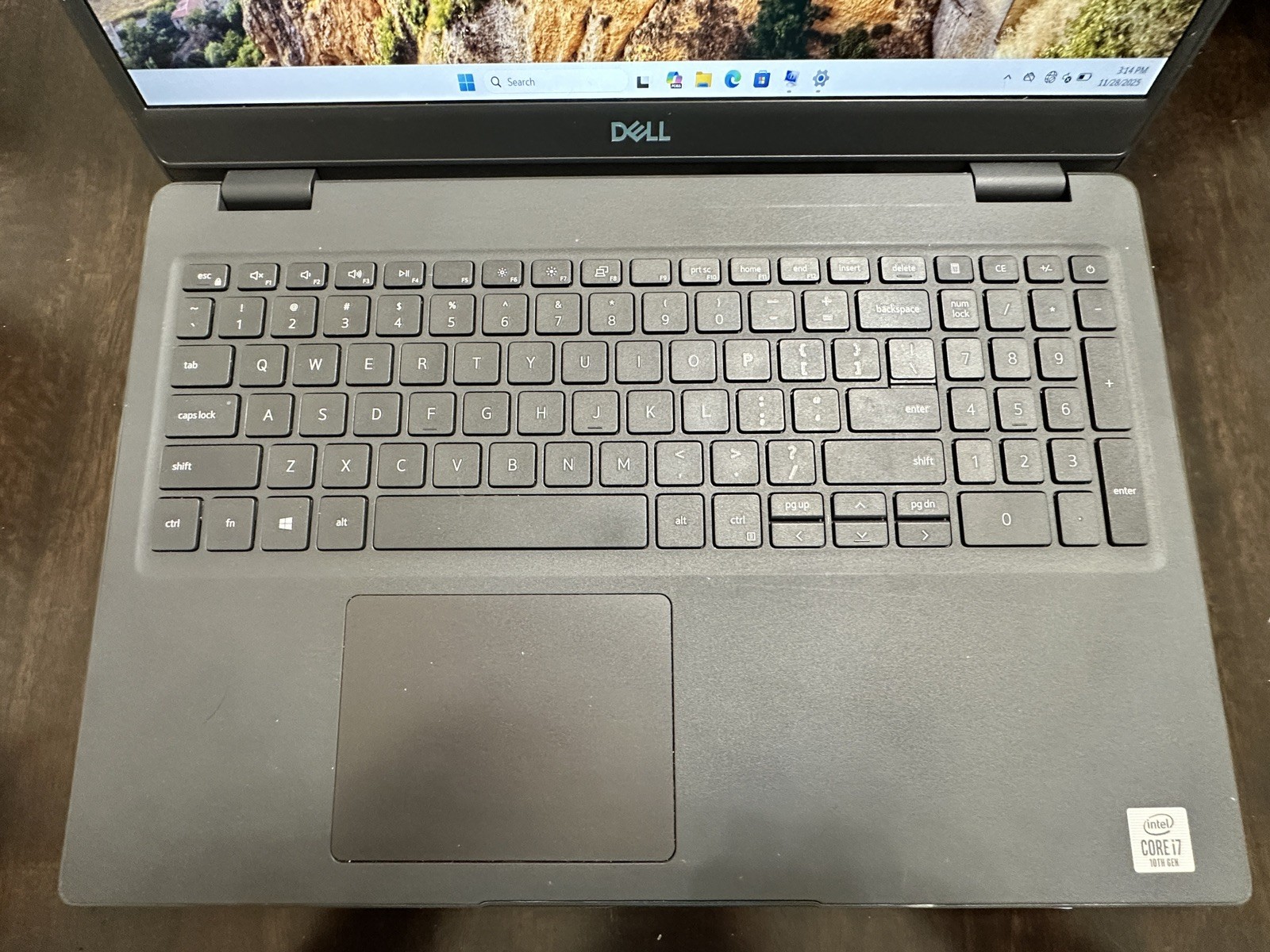 Dell Latitude 3510 15.6” i7-10510U 8GB RAM 256GB SSD Win11 Pro w/130W Charger