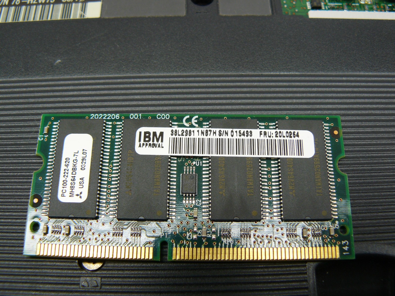 IBM Thinkpad A20m – For Parts/Repair, No Power – Celeron 500MHz, 64MB RAM – 2000