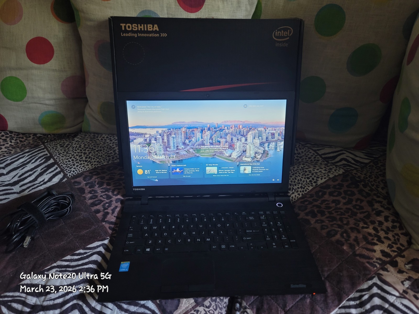 Toshiba Satellite C55-C5240 Intel i5-5200U 2.2GHz 8 GB NO HDD