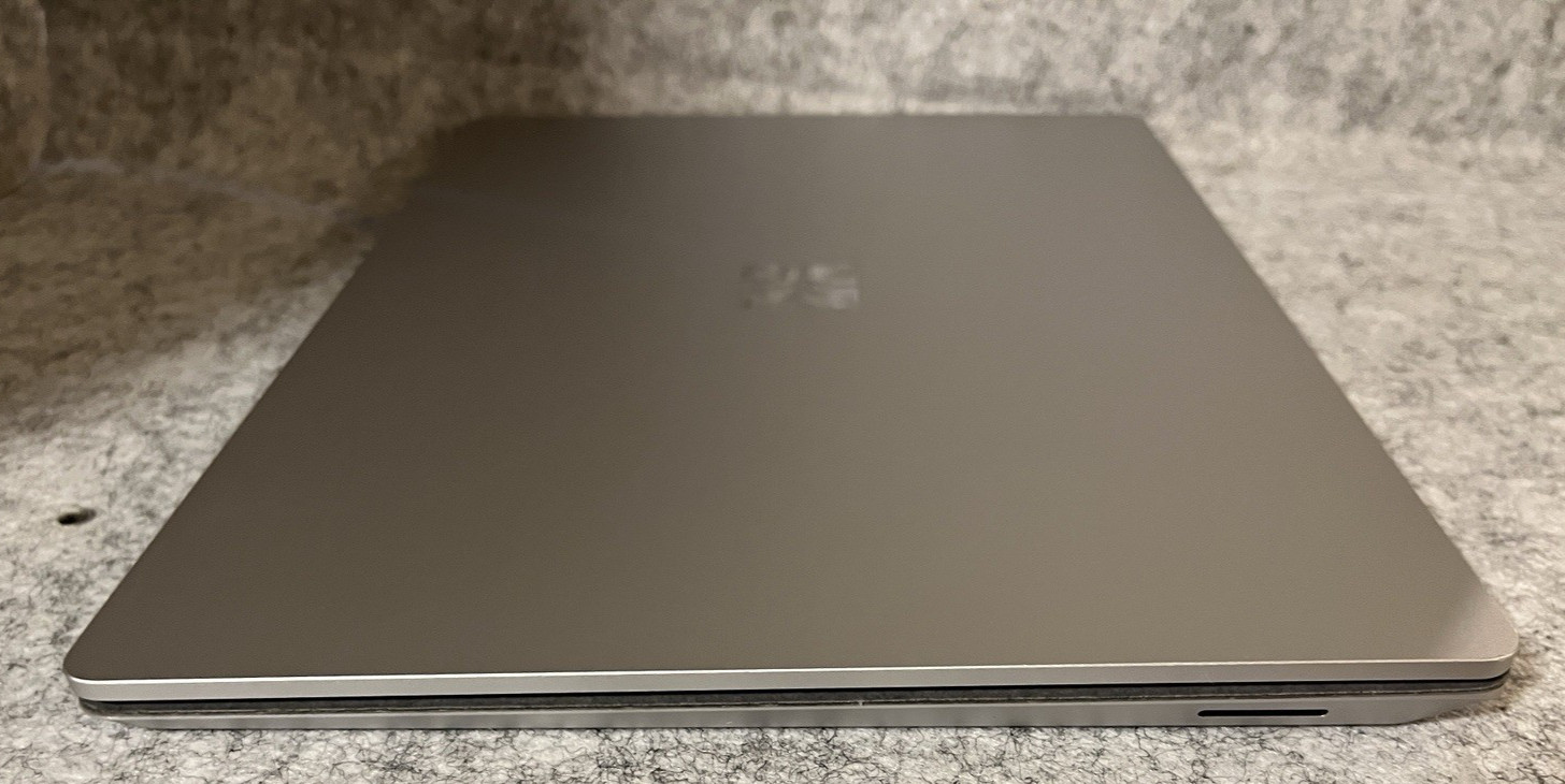 Microsoft Surface Laptop 3 i7-1065G7G @ 1.3GHz 16GB 512GB SSD W-11 Pro Silver