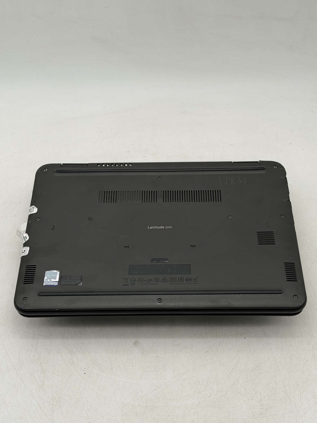 Dell Latitude 3310 13.3in i5-8265U 8GB 128GB NO OS – Read