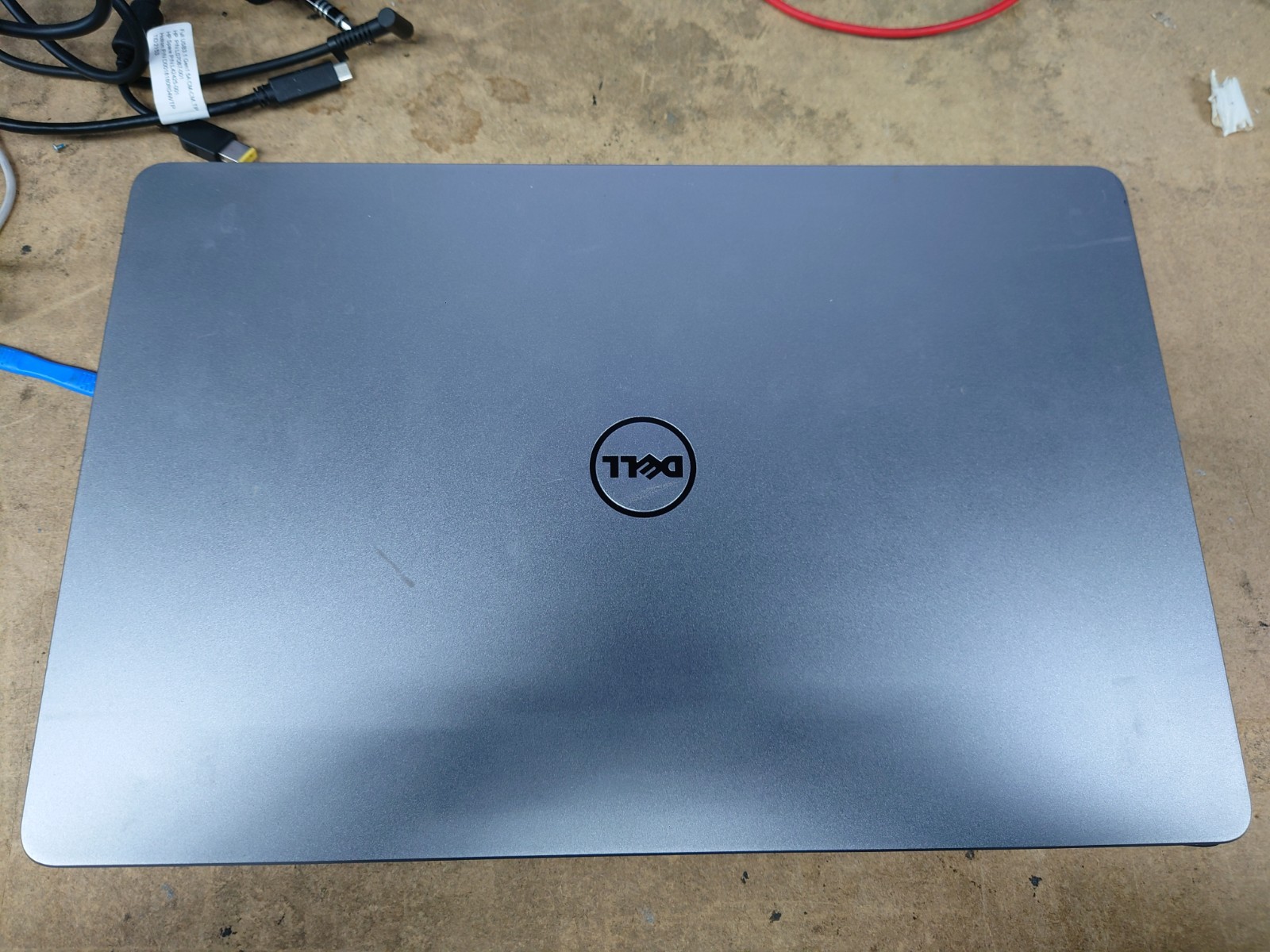 Dell inspiron 17-7746 17.3″ i7-5500U 16GB RAM No Battery/OS/SSD