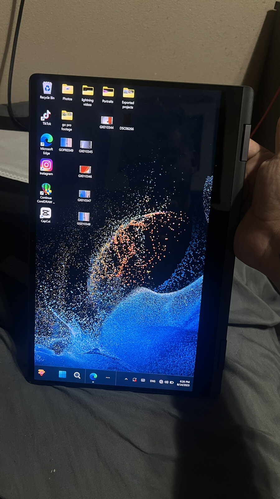 —-2 Months Old—-Samsung Galaxy Book2 360 13.3″