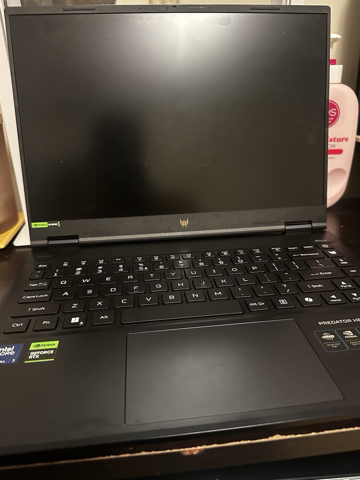 Acer Predator Helios Neo 14 Gaming Laptop RTX 4070 Ultra I7