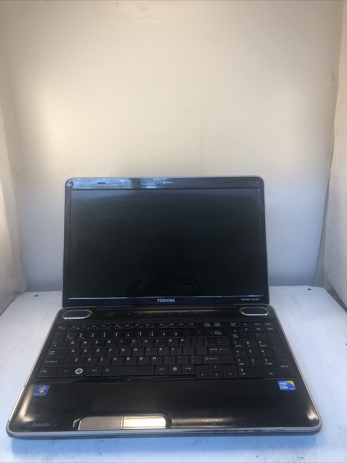 Toshiba Satellite A505-S6005 15.6” / Intel i3 M330 @ 2.13GHz boot to bios no hdd