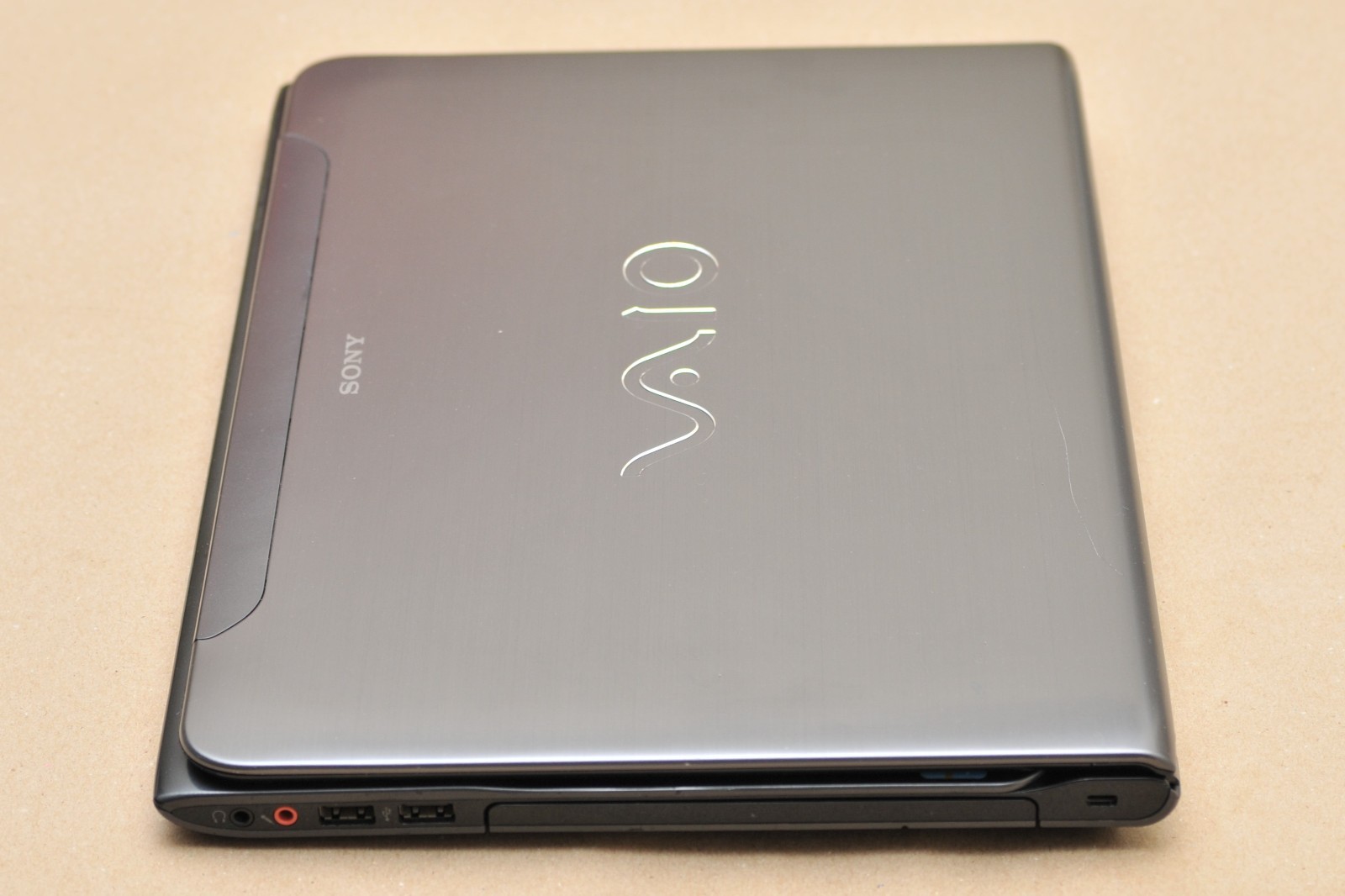 Sony VAIO SVE14A35CXH i5-3230M Intel HD 4000 1TB HDD 6GB RAM Windows 7