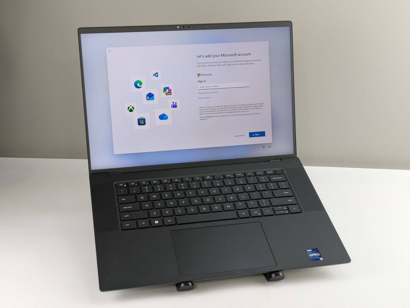 Dell Precision 5680 16″ i7-13800H 32GB RAM 512GB SSD RTX 2000 WUXGA W11P