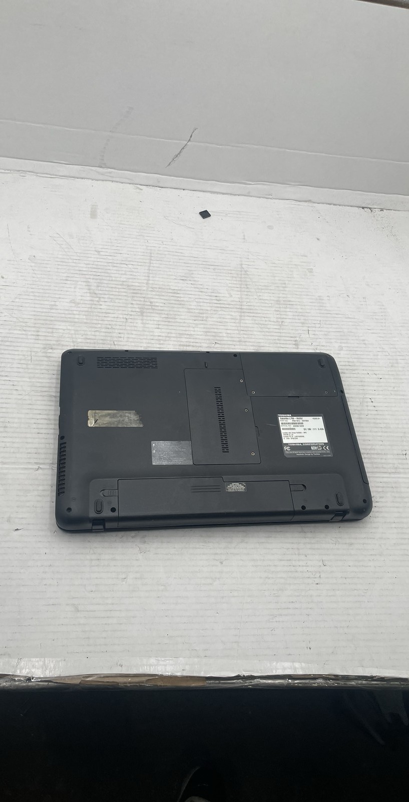 Toshiba Satellite L755-S5252 15.6″ Intel Core i3 Processor Laptop Unit