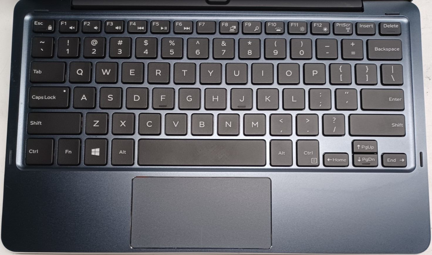 Dell Latitude 5175 No Battery Charge, No RAM No Storage