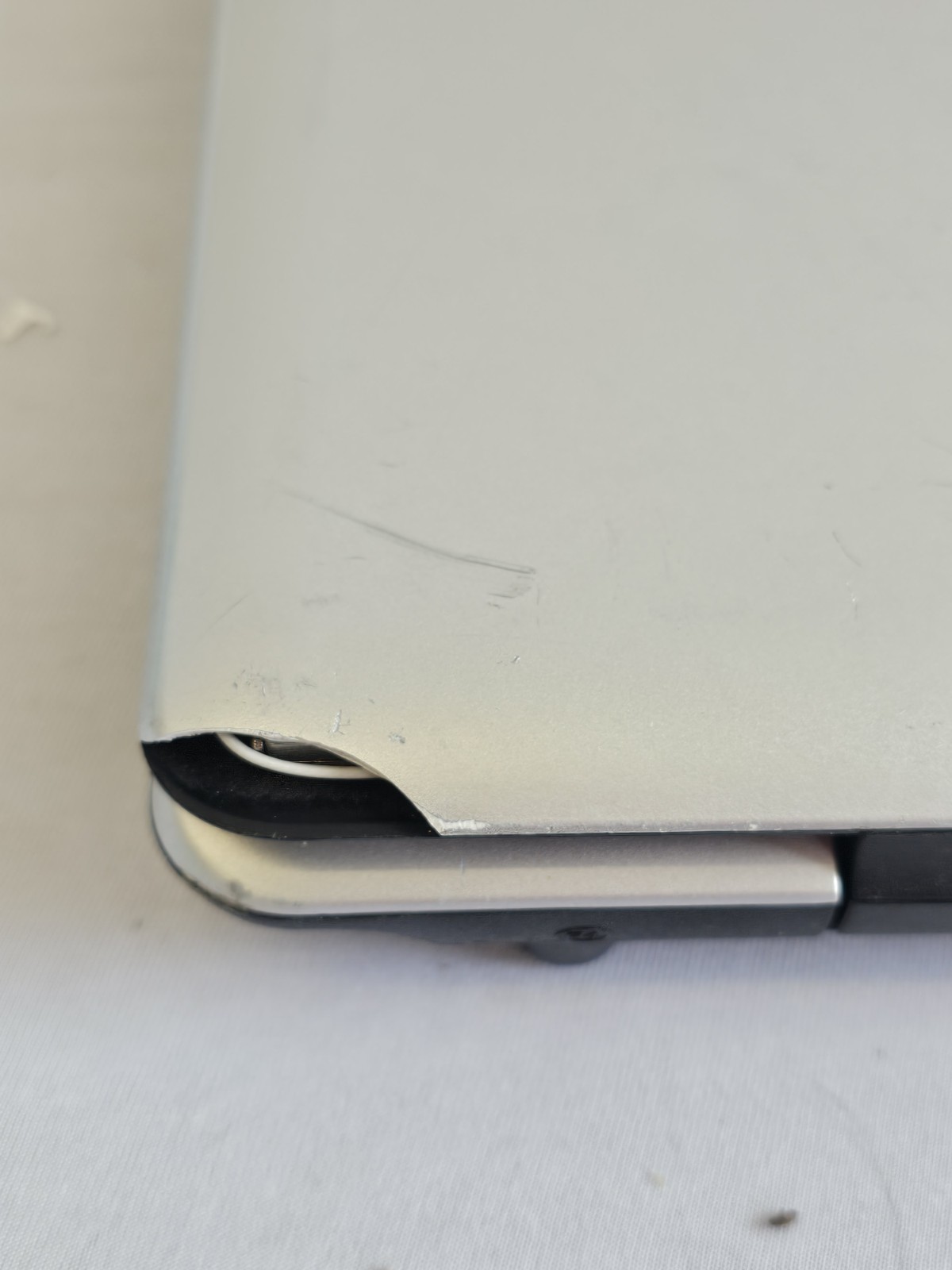 Toshiba Satellite L455-S5975 Laptop – Intel Celeron 900 – Parts/Repair – READ