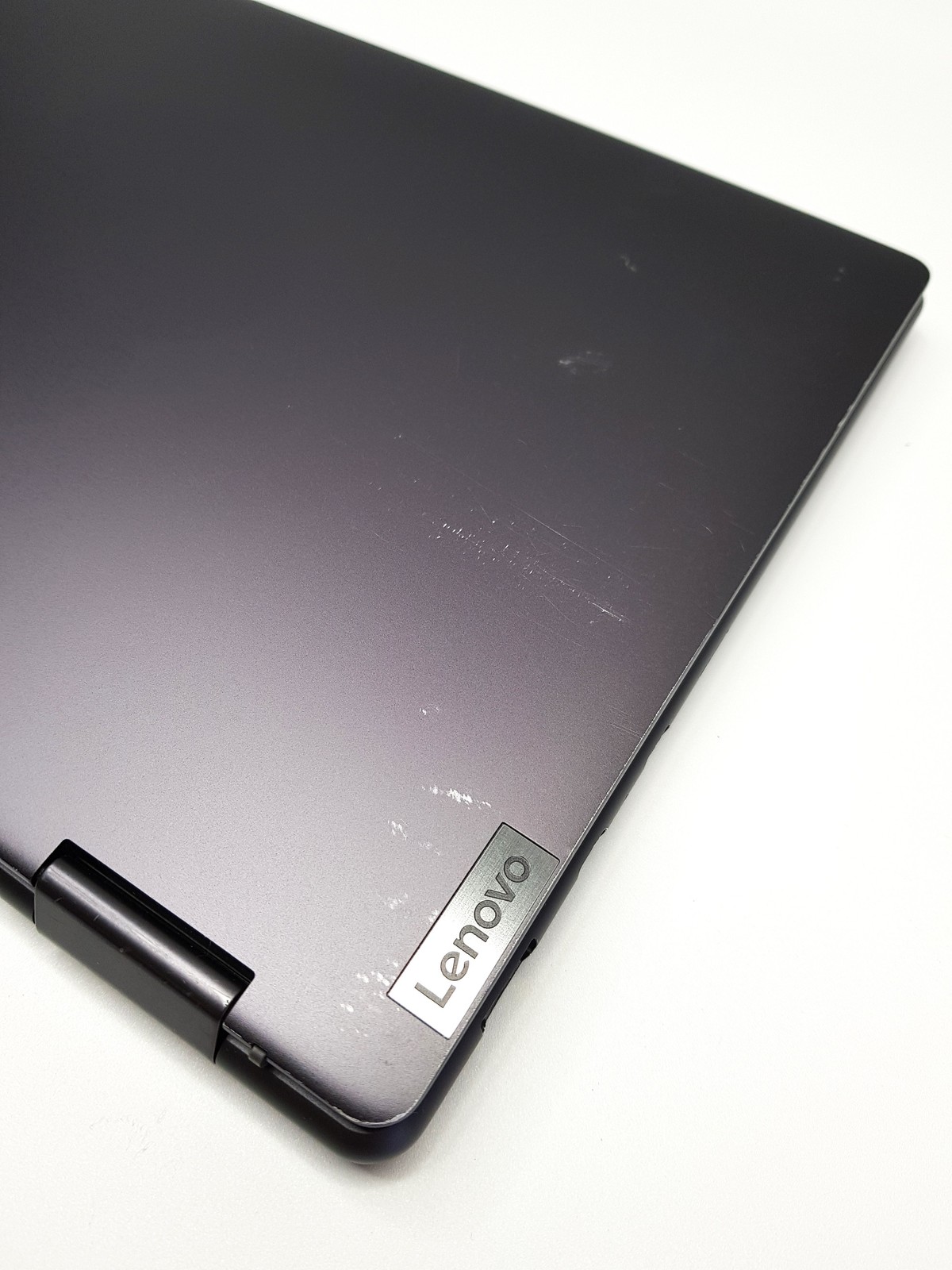 Lenovo Yoga 7 14″ 2.2K Core i5-1235U 8GB RAM 512 SSD Windows 11 Pro Touch 2-in-1