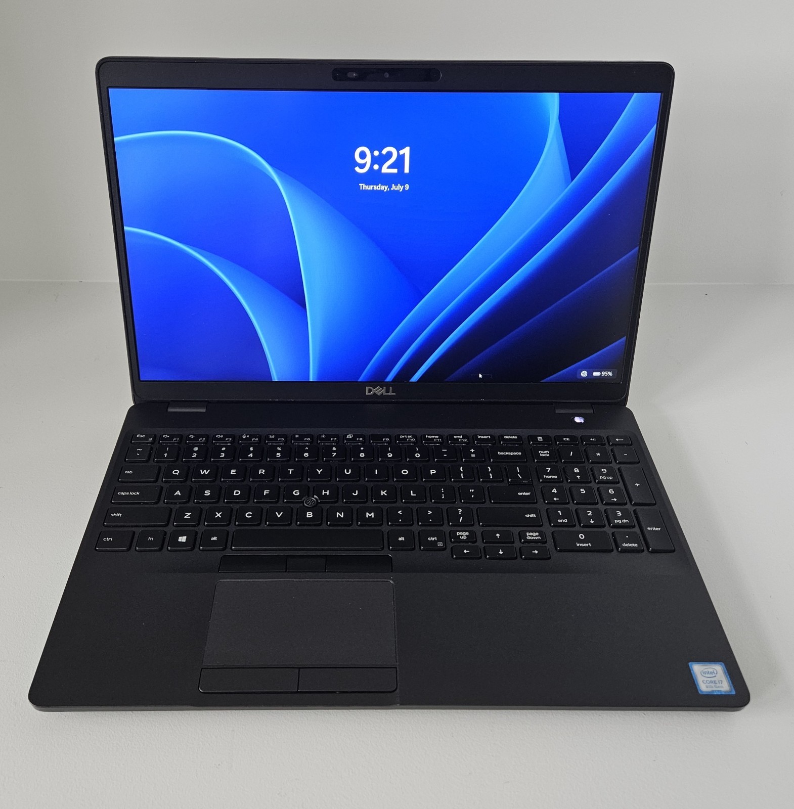 Dell Precision 3540 Core i7-8565U 16GB RAM 256GB NVMe Radeon Pro WX 2100 Win 11P