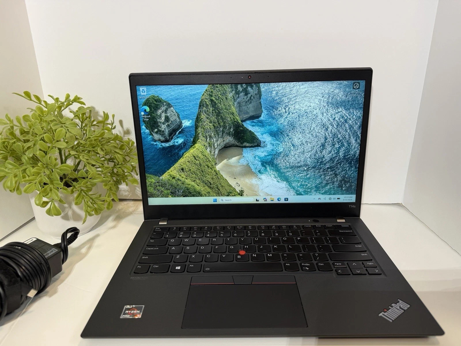 Lenovo ThinkPad T14s Gen 2a Ryzen 5 Pro 5650U 8GB/512GB SSD Windows 11 Pro