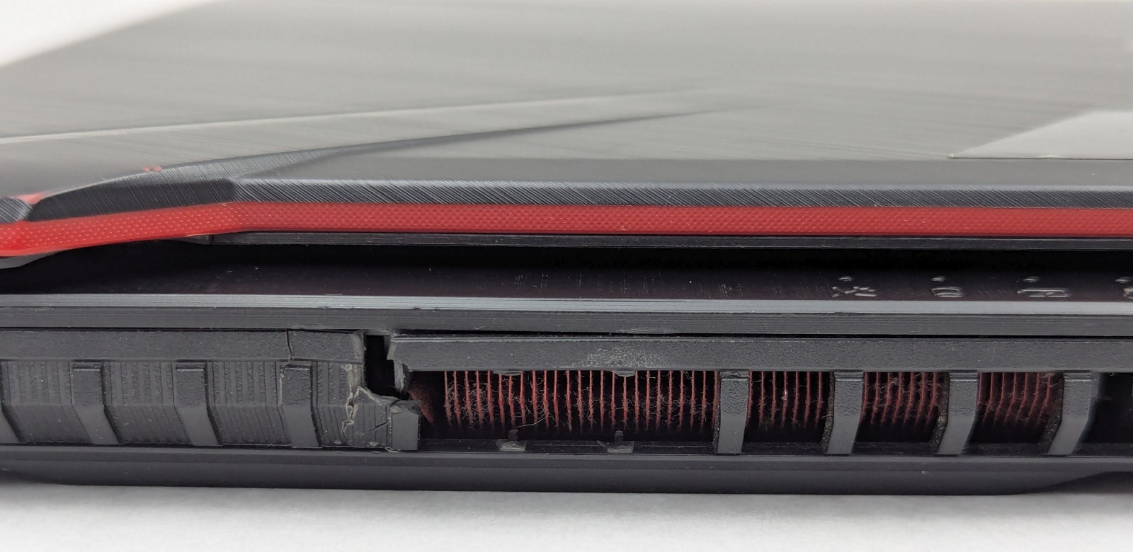 NO POWER – ASUS TUF Gaming FX705DY 17.3″ Laptop AMD Ryzen 5 3550H RX 560X *READ*