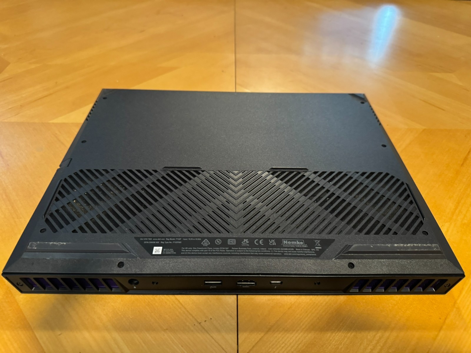 D16 7630 16″ Gaming Laptop i9-13900HX 32GB 1TB NVIDIA RTX 4070 8GB Win 11 Home