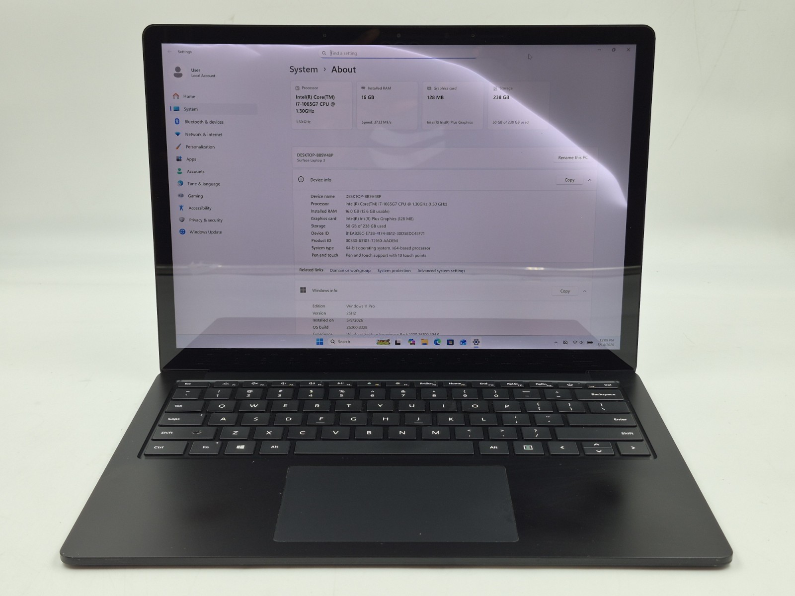 Microsoft Surface Laptop 3 i7-1065G7 1.30GHz 16GB RAM 256GB NVMe SSD Win 11 Pro