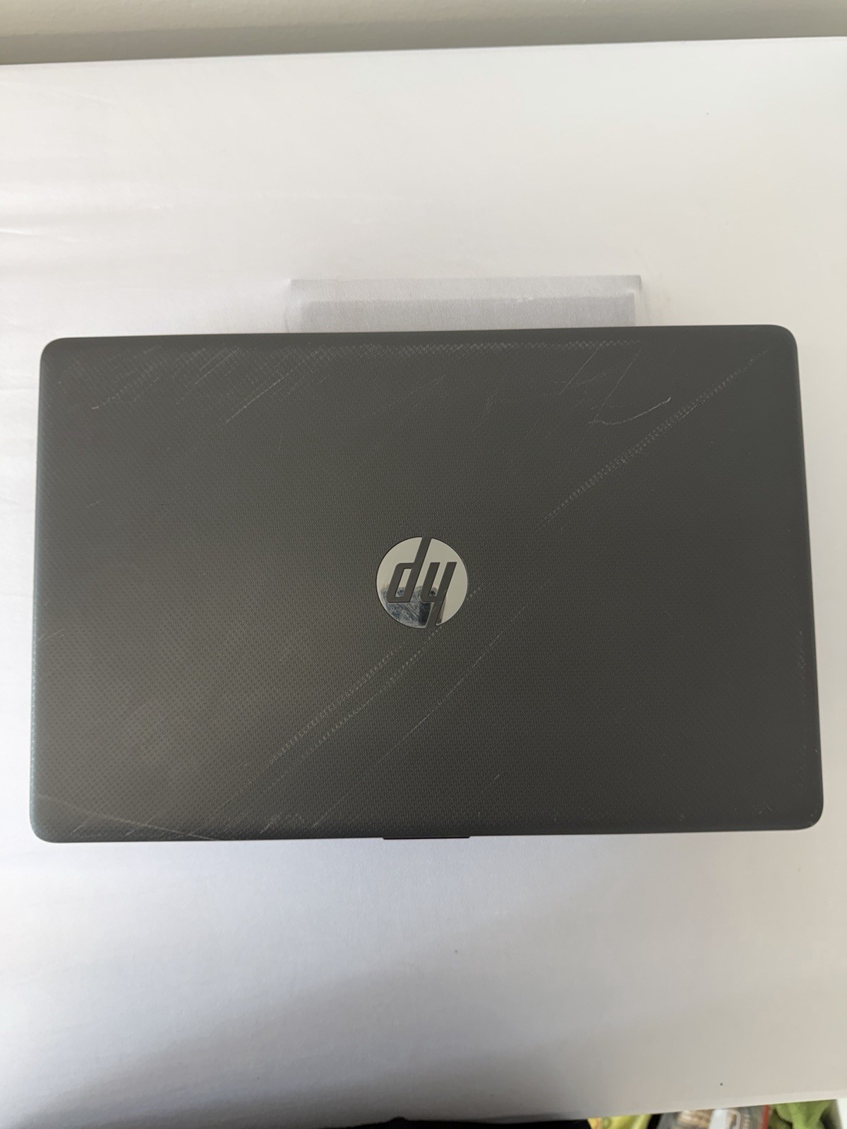 HP Laptop 15-dbOxxx – Good Screen – AMD A4-q125 – RAM 8 GB – Read Desc