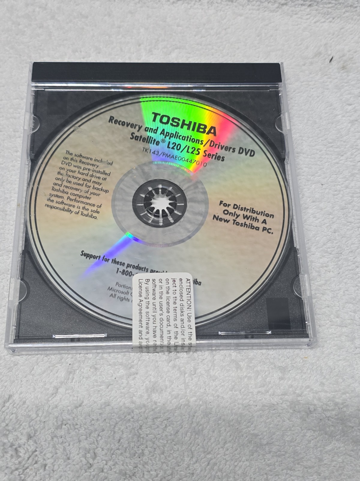Toshiba Satelite L25-S119 PSL2XU-OOJOOD Intel Laptop Computer w/ Handheld Mouse
