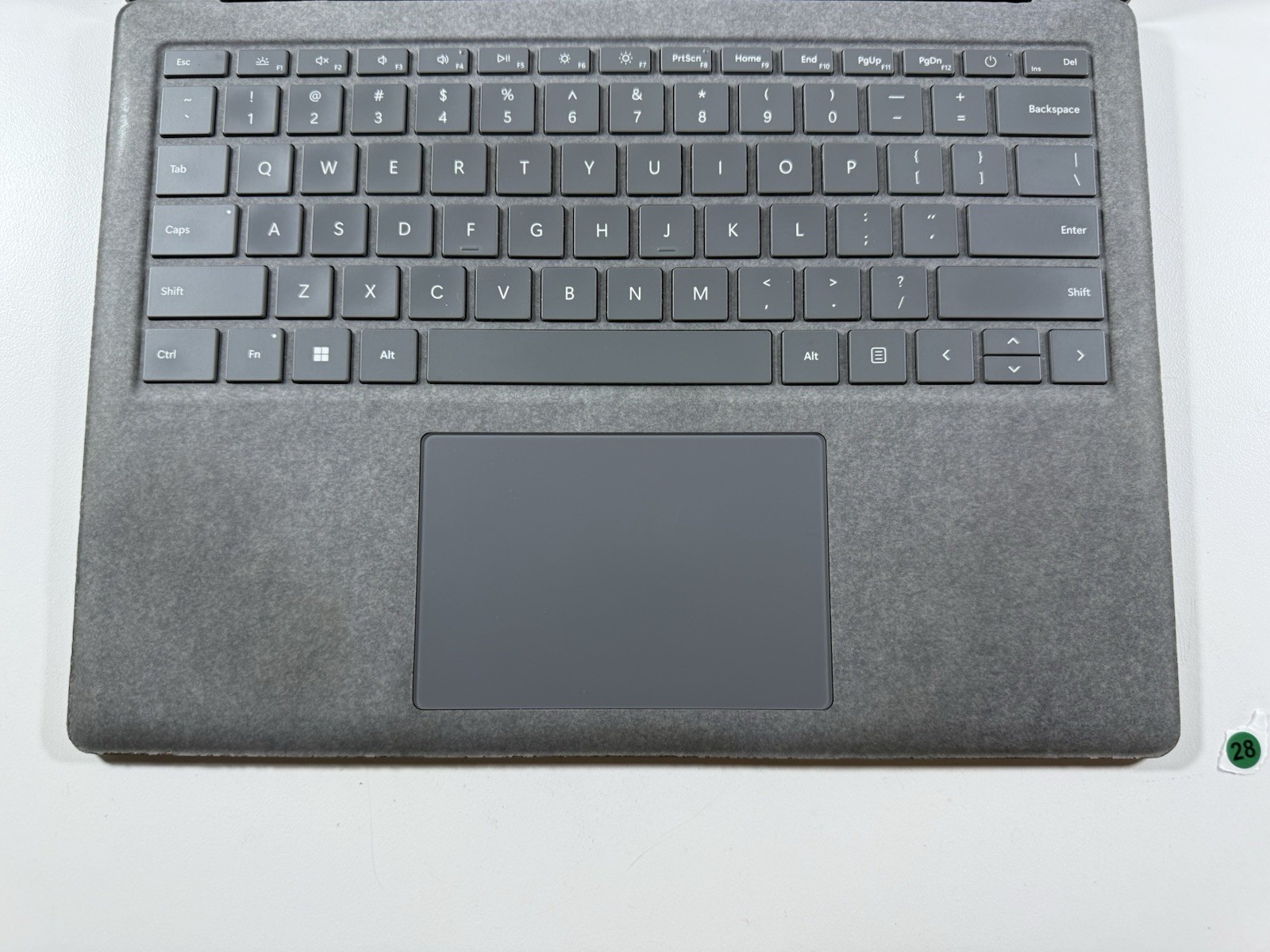 Microsoft Surface Laptop 5 13.5” 1950 Intel Core i7-1265U 16GB RAM 512GB NVME
