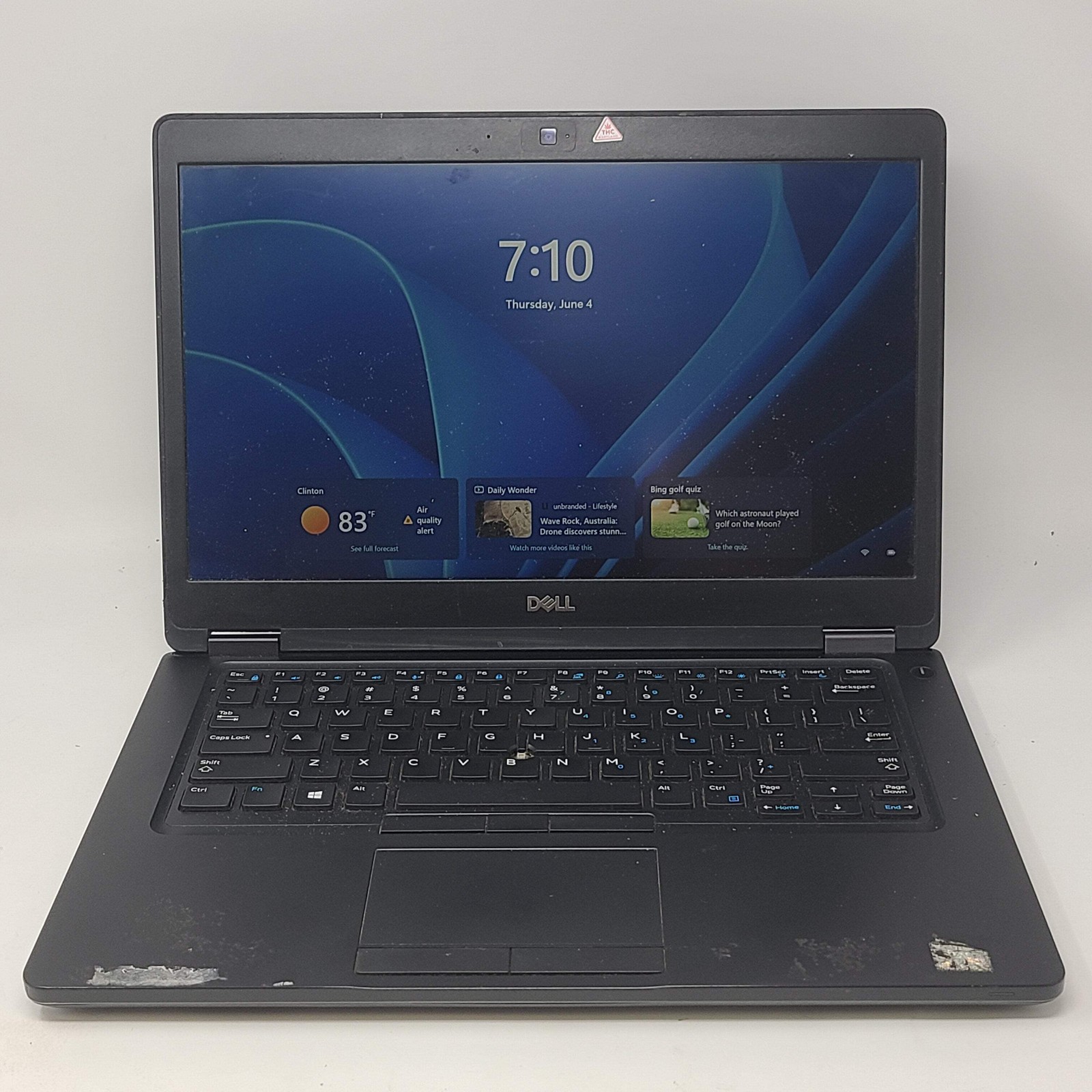Broken Dell Latitude 5490 14″ i5-8250U 1.6GHz 8GB RAM 256GB SSD /Bright Spot