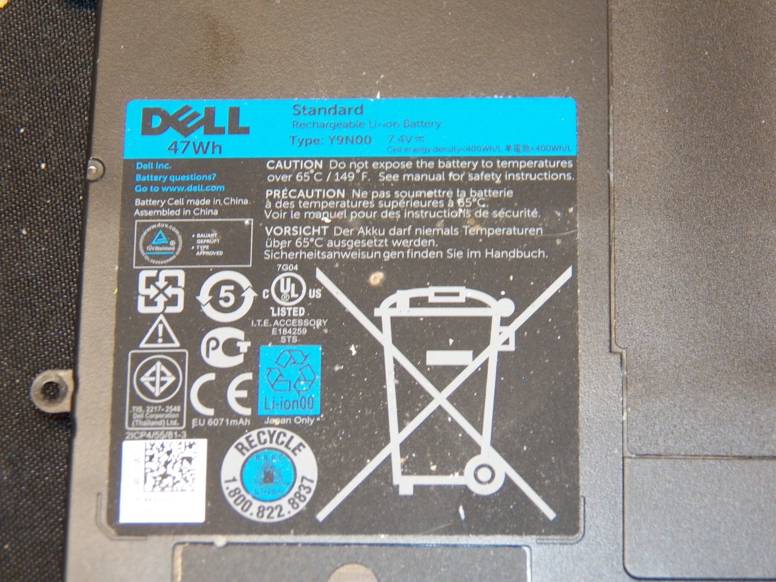 Dell XPS L321X 13.3 Inch Ultrabook – SSD/USB 3.0/Bluetooth/Webcam/Backlit KB – A