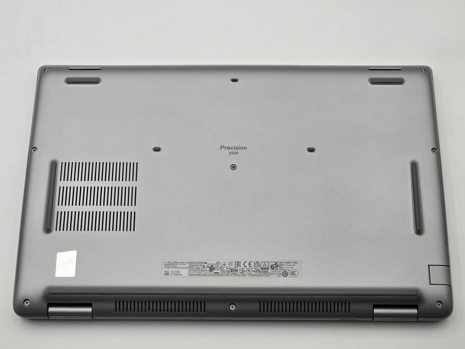 Dell Precision 3581 15.6 i7-13800H 32GB 1TB RTX A1000 W11P Workstation