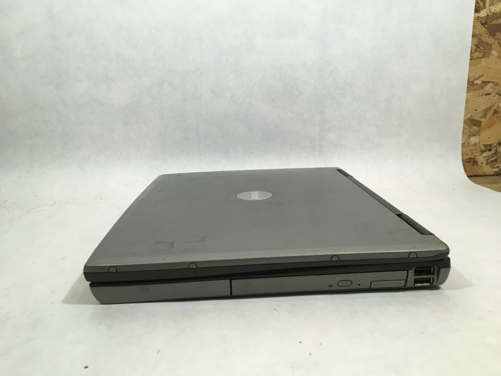 Dell Latitude D520 Starts No Image on Screen For Parts or Repair -FT
