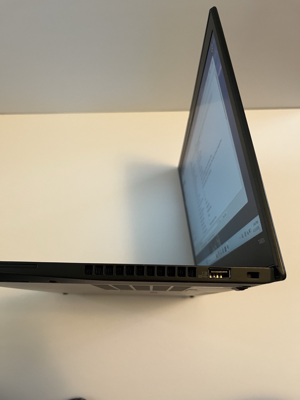 Lenovo ThinkPad T490s i7-8565U @ 1.80GHz 8/512GB 620 14″ Win11Pro TOUCH #267