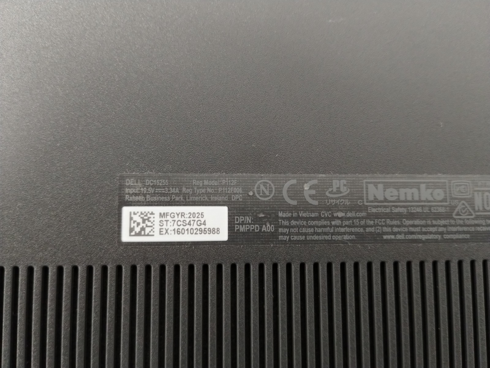 DELL 15 DC15255 G8MK9, AMD Ryzen 7 7730U, 2.00 GHz, 16 GB RAM, 512 GB NVMe SSD