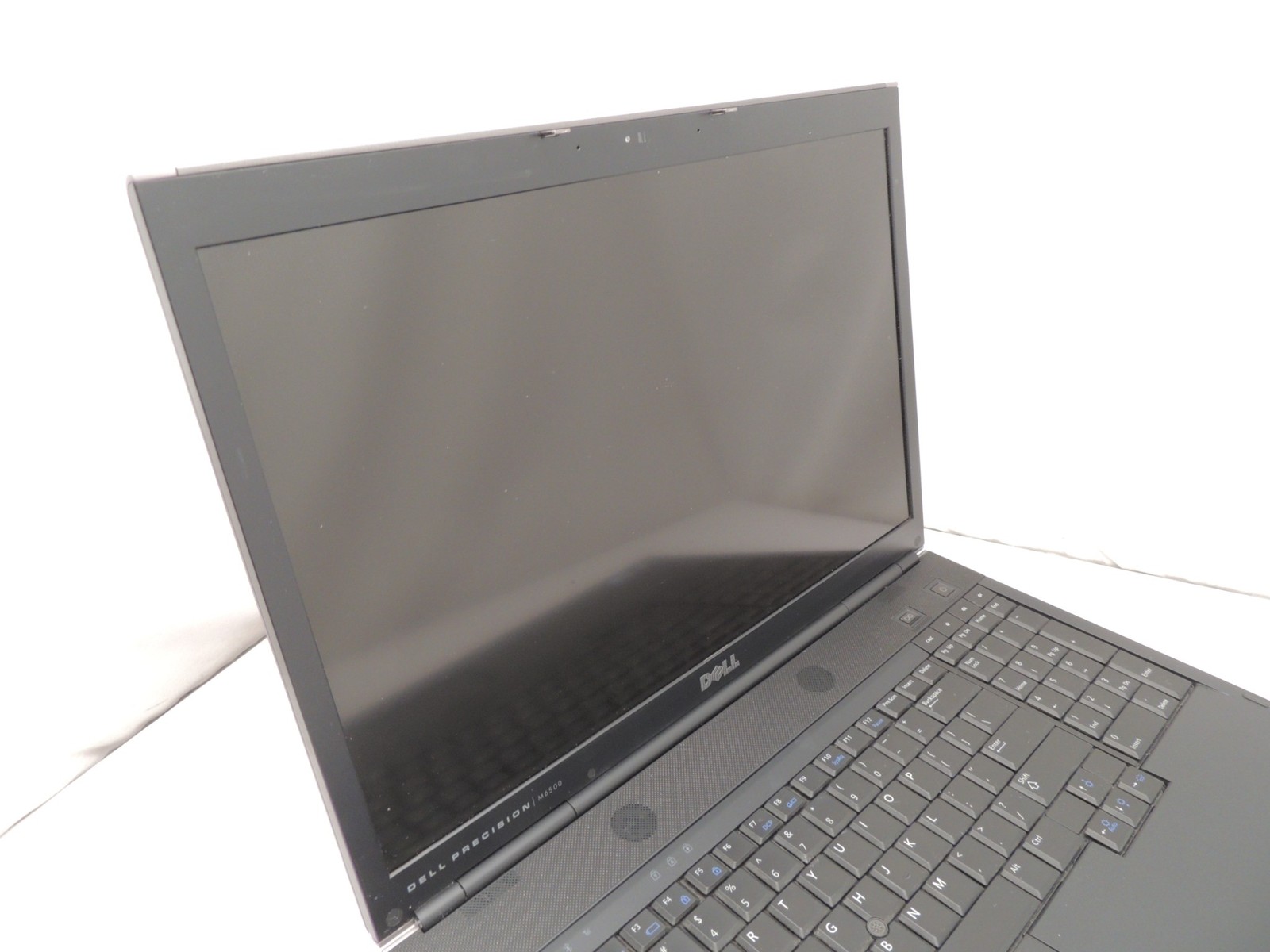 Dell Precision M6500 17″ Core i7 M620 8GB 240GB FHD DVD New Battery Laptop No OS