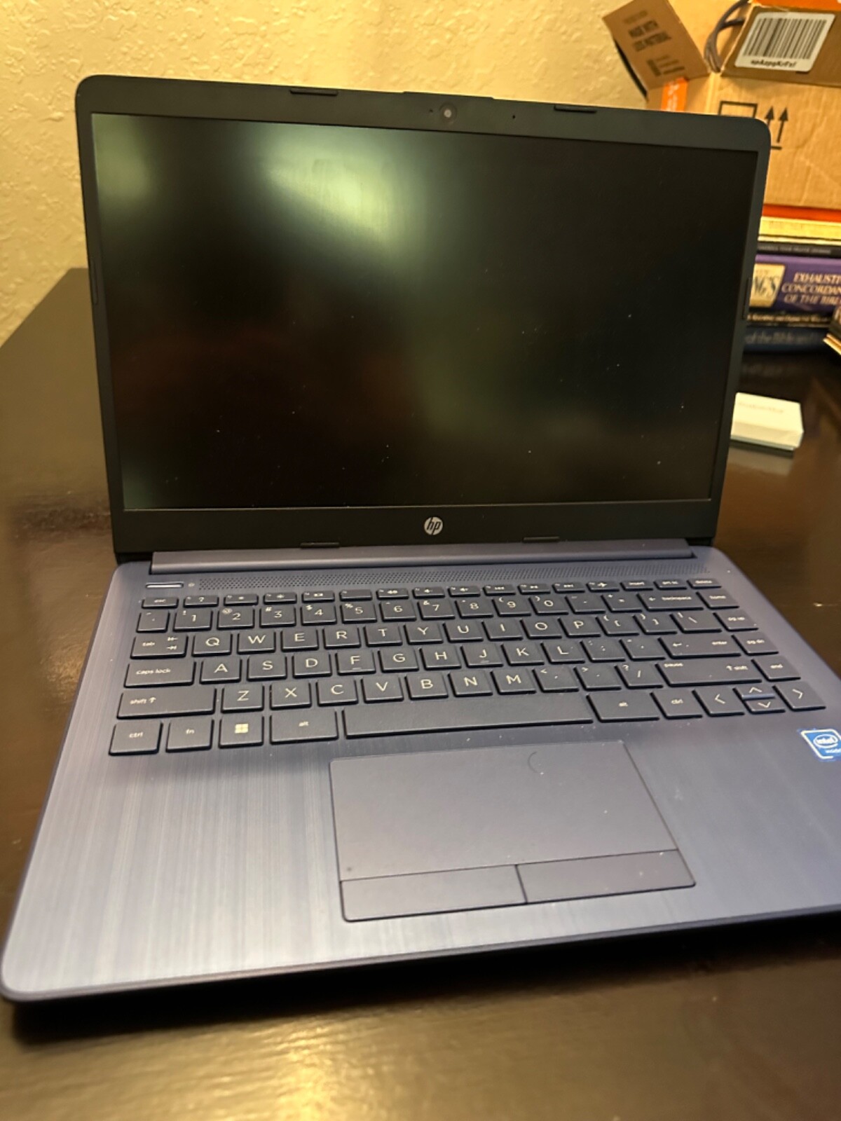 HP Stream – 14-ds0003dx 14″ (64GB eMMC, AMD A4-9120e, 1.5GHz, 4GB RAM) Laptop –