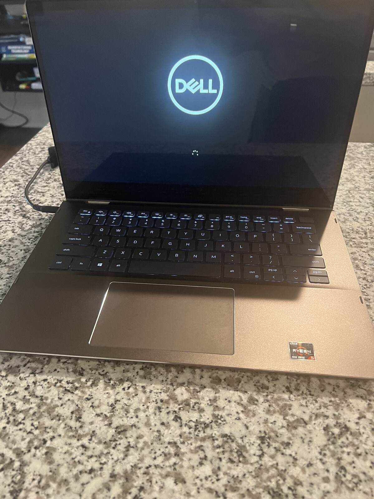 Dell Inspiron 7000 2-in-1 Touchscreen Ryzen 5 4500U 16GB RAM 256 SSD