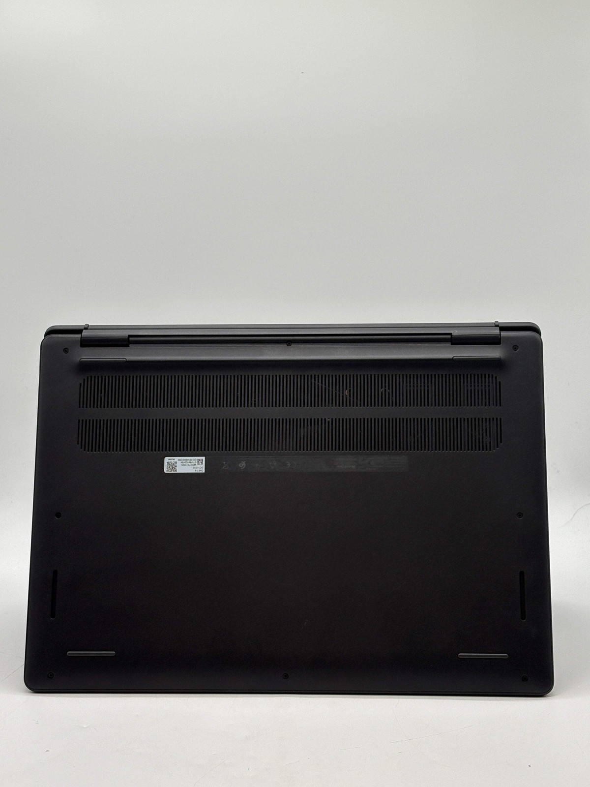 Dell Pro 16 DC16250 touch Intel Core i5 120U 16GB RAM 512GB w/Charger