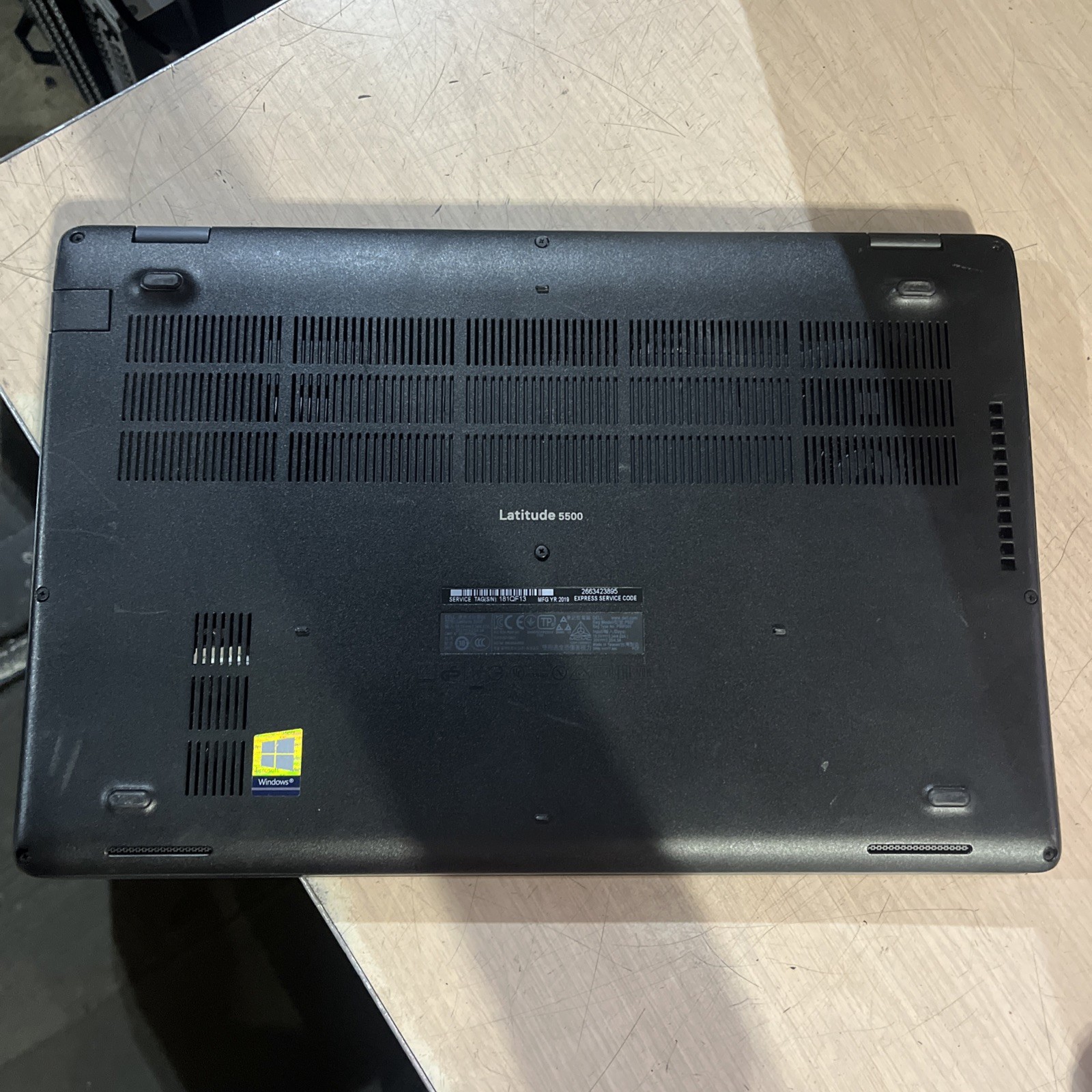 DELL LATITUDE 5500 INTEL CORE I5-8265U 1.60GHZ 8GB RAM NO HD