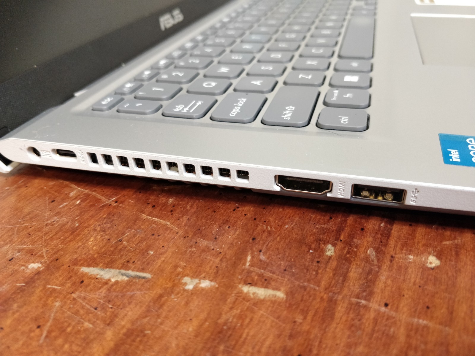 Asus Vivobook X1400E INTEL CORE I3-1115G4@1.40GHz 8GB RAMNO DRIVE PARTS 8618