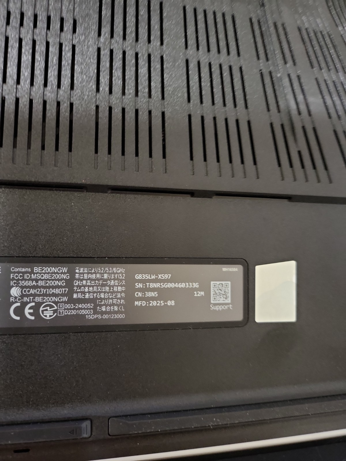 ASUS ROG Strix SCAR 18″ 2.5K 240Hz 2TB Storage /32GB Ram -Ultra 9