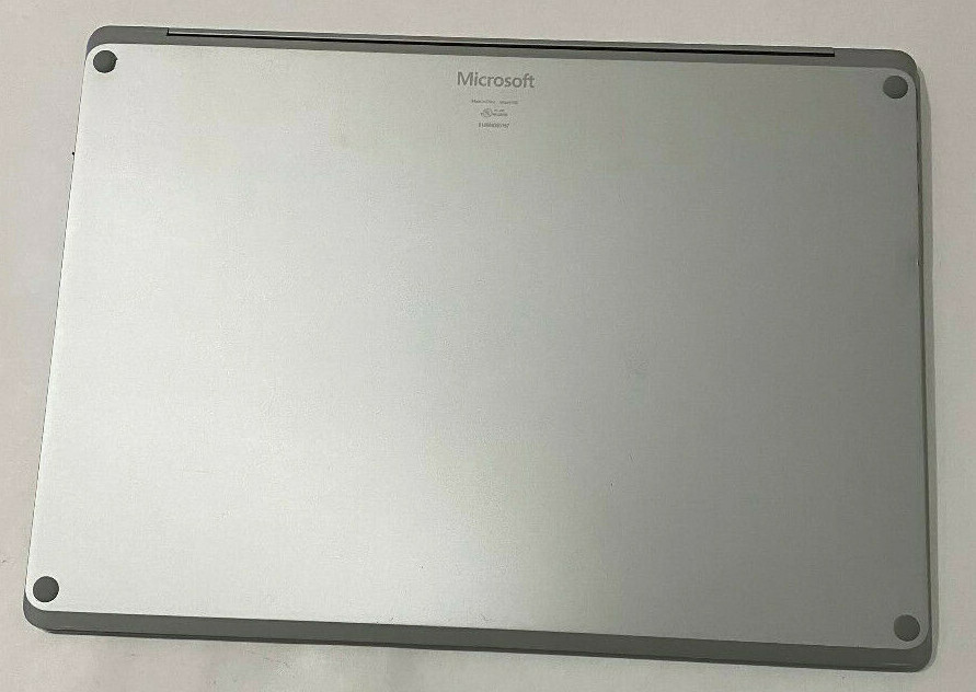 Microsoft Surface 1st Gen, 13.5″, Windows 10, Core M3-7Y30, 4GB RAM, 128GB SSD