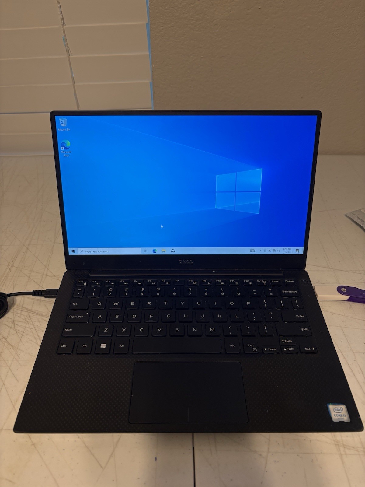 Dell XPS 13 9350, Intel Core i3-6100U @2.30Ghz, 4GB RAM, 128GB SSD, W10