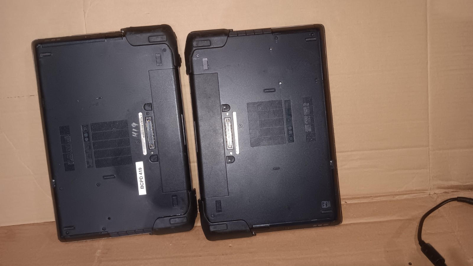 Lot of 2 Dell Latitude E6420 ATG 14″ Laptop Core i5 2540m @ 2.6GHz 14″ LCD Parts