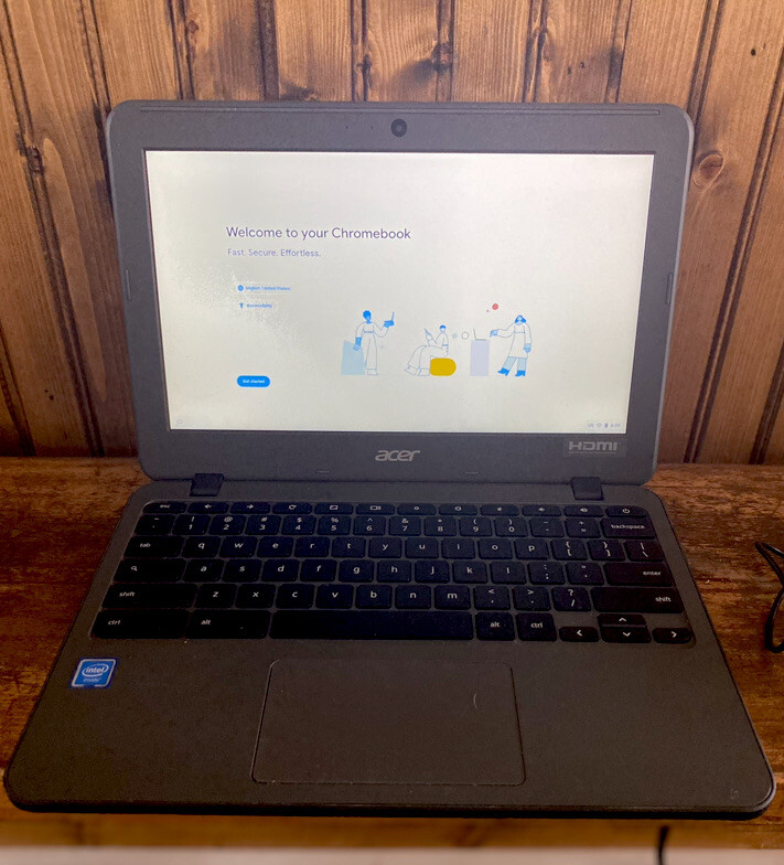 Acer NX.G55AA.010 Chromebook 11.6in LCD Touchscreen 2.48Ghz 4GB Laptop – Black